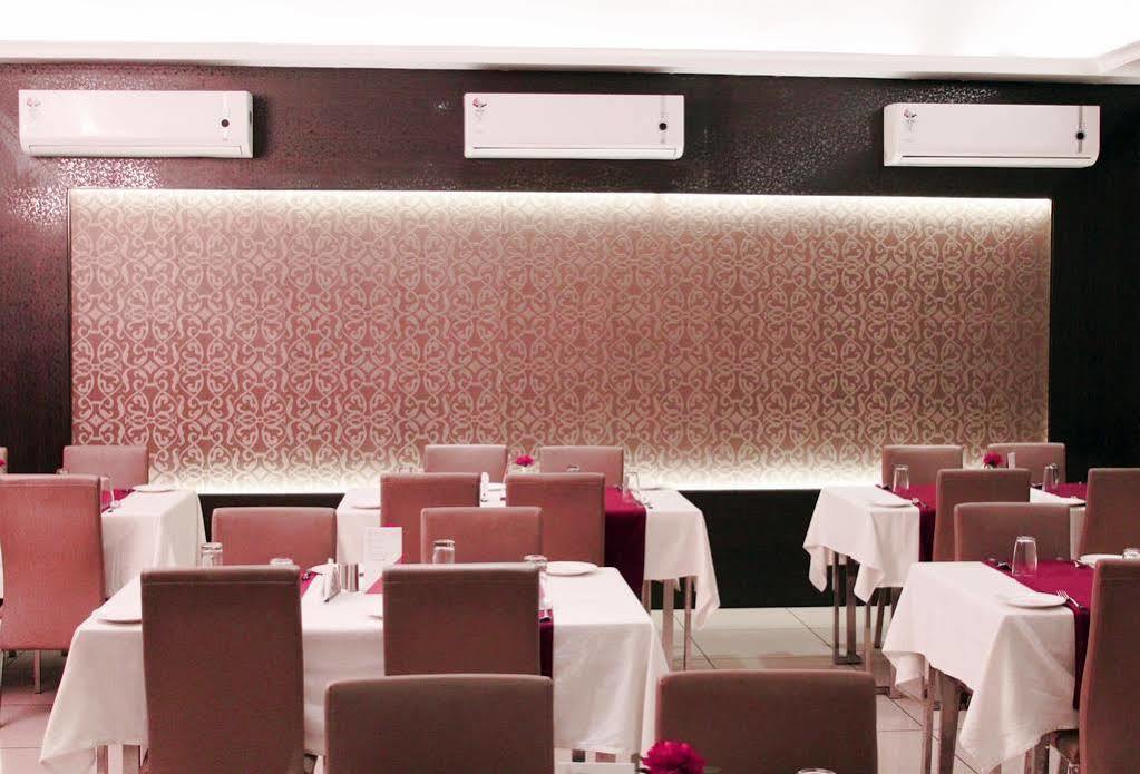 Hotel Genx Banjara Hill 1589 Hajdarabad Zewnętrze zdjęcie